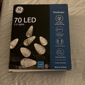 2 sets of LED twinkle lights